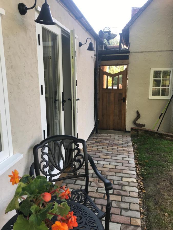 Corner House Luxury Bnb Little Dunmow Buitenkant foto