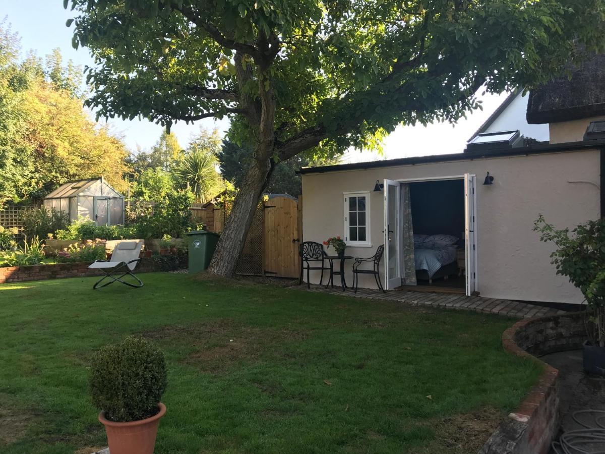 Corner House Luxury Bnb Little Dunmow Buitenkant foto