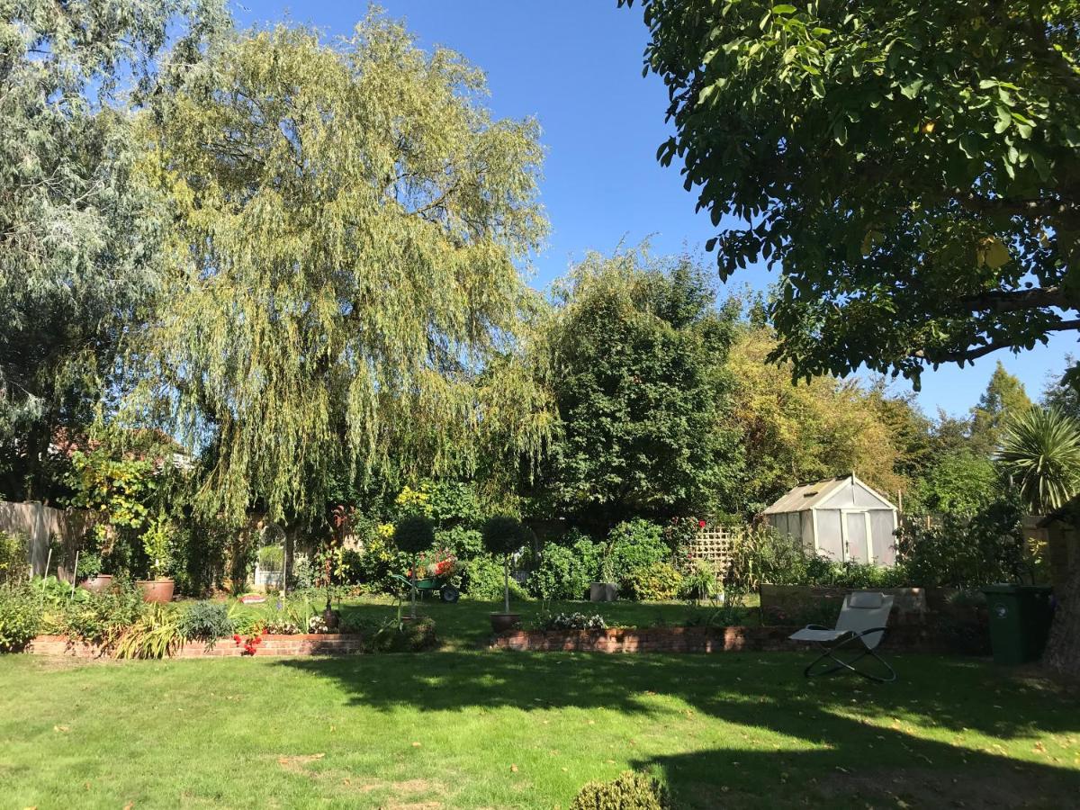 Corner House Luxury Bnb Little Dunmow Buitenkant foto