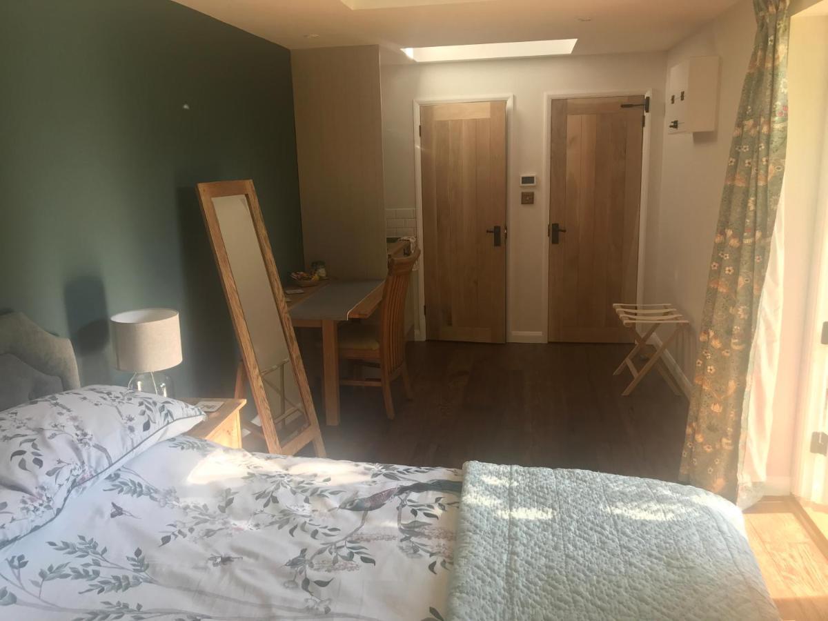Corner House Luxury Bnb Little Dunmow Buitenkant foto